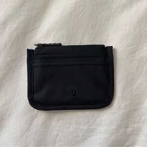 Lululemon True Identity Case
